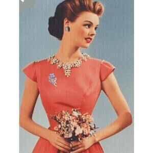 Vintage 1960s Rhinestone Floral Spray Brooch Blue Clear, 1.5x2.5”